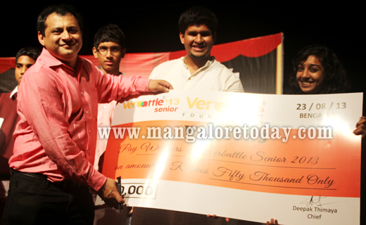 Aloysius students Vaishnavi, Vaibhav win Verbattles Seniors championship